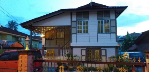 Отель Teratak Opah Kamunting  Тайпинг